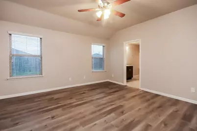 407 Ashley Falls Lane, Rosharon, TX 77583 - Photo 10