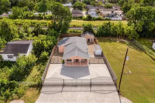 2610 Lynnfield St, Houston, TX 77093 - Photo 2