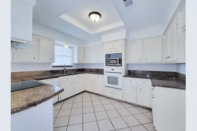 2710 Quail Creek Drive, Missouri City, TX 77459 - Photo 12