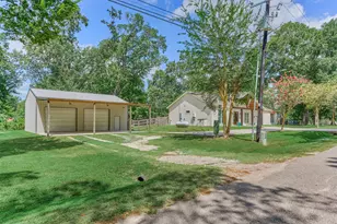 5218 Lazy Ln, Montgomery, TX 77316 - Photo 8