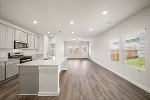 12323 Steinhagen Lake Dr, Cypress, TX 77433 - Photo 6