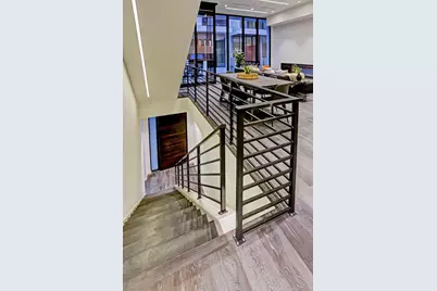 815 W 24th Street #A, Houston, TX 77008 - Photo 6