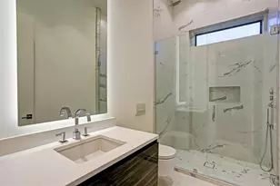 815 W 24th St, Houston, TX 77008 - Photo 24