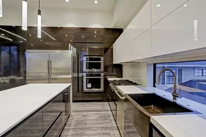 815 W 24th Street #A, Houston, TX 77008 - Photo 10