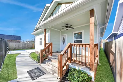 3703 Lila Street, Houston, TX 77026 - Photo 6