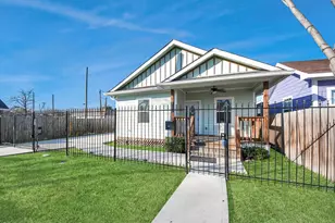 3703 Lila St, Houston, TX 77026 - Photo 2