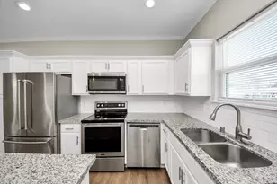 3703 Lila St, Houston, TX 77026 - Photo 12