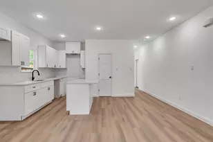 8102 Crestview Unit A/B Dr, Houston, TX 77028 - Photo 4