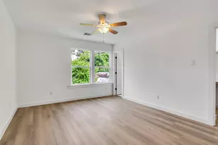 8102 Crestview Unit A/B Dr, Houston, TX 77028 - Photo 16