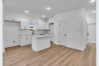 8102 Crestview Unit A/B Drive, Houston, TX 77028 - Photo 6