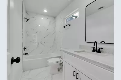 8102 Crestview Unit A/B Drive, Houston, TX 77028 - Photo 14