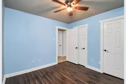 8802 Kensington Court, La Porte, TX 77571 - Photo 36