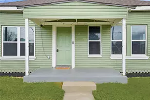 122 E James St, Baytown, TX 77520 - Photo 4