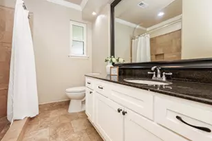 2815 Manila Ln, Houston, TX 77043 - Photo 14