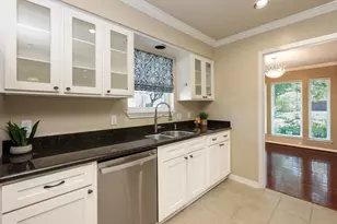 2815 Manila Ln, Houston, TX 77043 - Photo 34