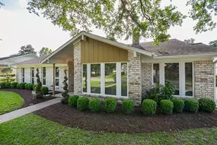 2815 Manila Ln, Houston, TX 77043 - Photo 1