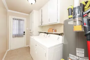 2815 Manila Ln, Houston, TX 77043 - Photo 14