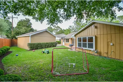 2815 Manila Lane, Houston, TX 77043 - Photo 28