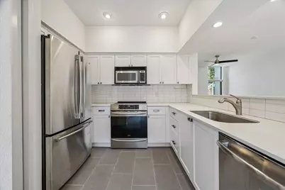 701 Bering Drive #402, Houston, TX 77057 - Photo 12