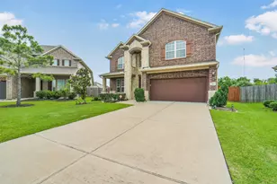 2403 Shelly Lang Ct, Missouri City, TX 77459 - Photo 2