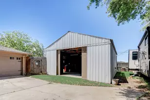 13414 Anna Ct, Santa Fe, TX 77517 - Photo 4
