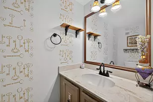 10324 Briar Forest Dr, Houston, TX 77042 - Photo 4