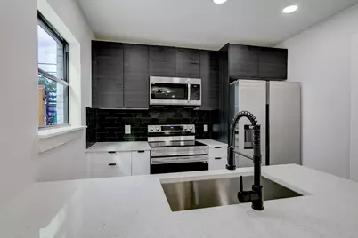 2403 Cleburne Street #3, Houston, TX 77004 - Photo 10