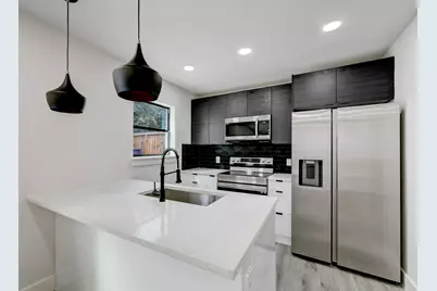 2403 Cleburne Street #3, Houston, TX 77004 - Photo 8