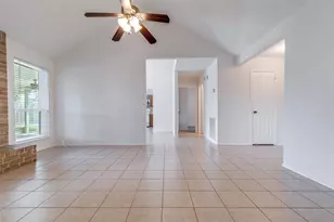 22010 Glenburn Manor Ln, Katy, TX 77449 - Photo 4