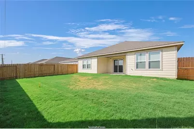 5521 Fox Bluff Drive, Bryan, TX 77807 - Photo 18