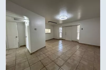 1010 S Wayside Drive #107, Houston, TX 77023 - Photo 42
