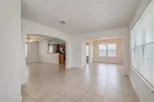 5646 Tiger Lilly Way, Houston, TX 77085 - Photo 6