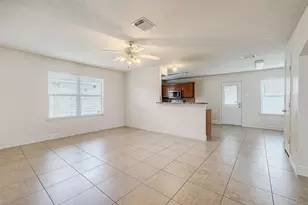 5646 Tiger Lilly Way, Houston, TX 77085 - Photo 14