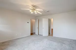 5646 Tiger Lilly Way, Houston, TX 77085 - Photo 36