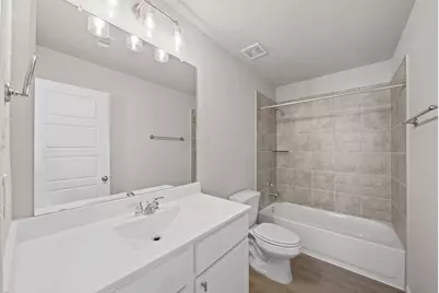 831 Red Oakland Drive, Houston, TX 77090 - Photo 10