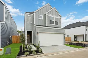 7612 Inwood Grv Ln, Houston, TX 77088 - Photo 2
