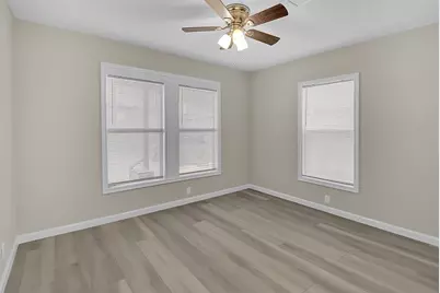 511 William Avenue, Baytown, TX 77520 - Photo 10