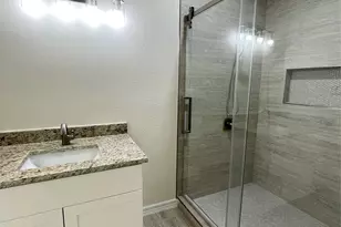640 Wilcrest Dr, Houston, TX 77042 - Photo 20