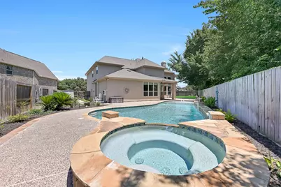 2304 Halls Creek Court, Friendswood, TX 77546 - Photo 40