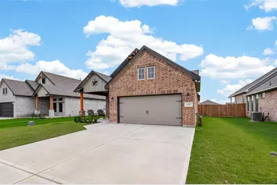 126 Peachleaf Court, Anahuac, TX 77514 - Photo 22
