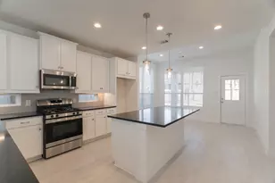 114 Hidden Peak Dr, Montgomery, TX 77316 - Photo 16