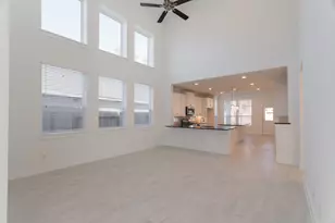 114 Hidden Peak Dr, Montgomery, TX 77316 - Photo 6