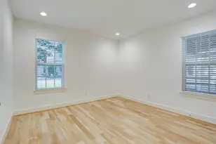 4419 Cynthia, Bellaire, TX 77401 - Photo 14