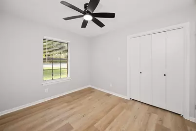 1803 S Park Street, Brenham, TX 77833 - Photo 18
