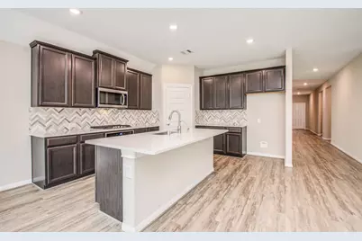 2212 Gadwall Court, Conroe, TX 77384 - Photo 8
