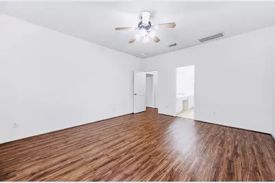2032 Creek Shore Lane, Pearland, TX 77581 - Photo 18
