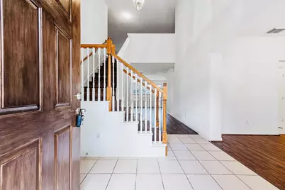 2032 Creek Shore Lane, Pearland, TX 77581 - Photo 4