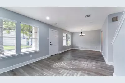 3819 W Traditions Court, Houston, TX 77082 - Photo 8