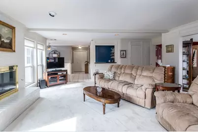 5615 Green Springs Drive, Houston, TX 77066 - Photo 14