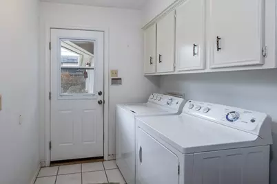 5615 Green Springs Drive, Houston, TX 77066 - Photo 22